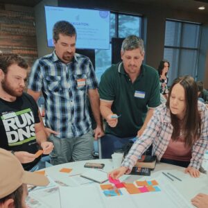 refuel-retreat-group-discussion